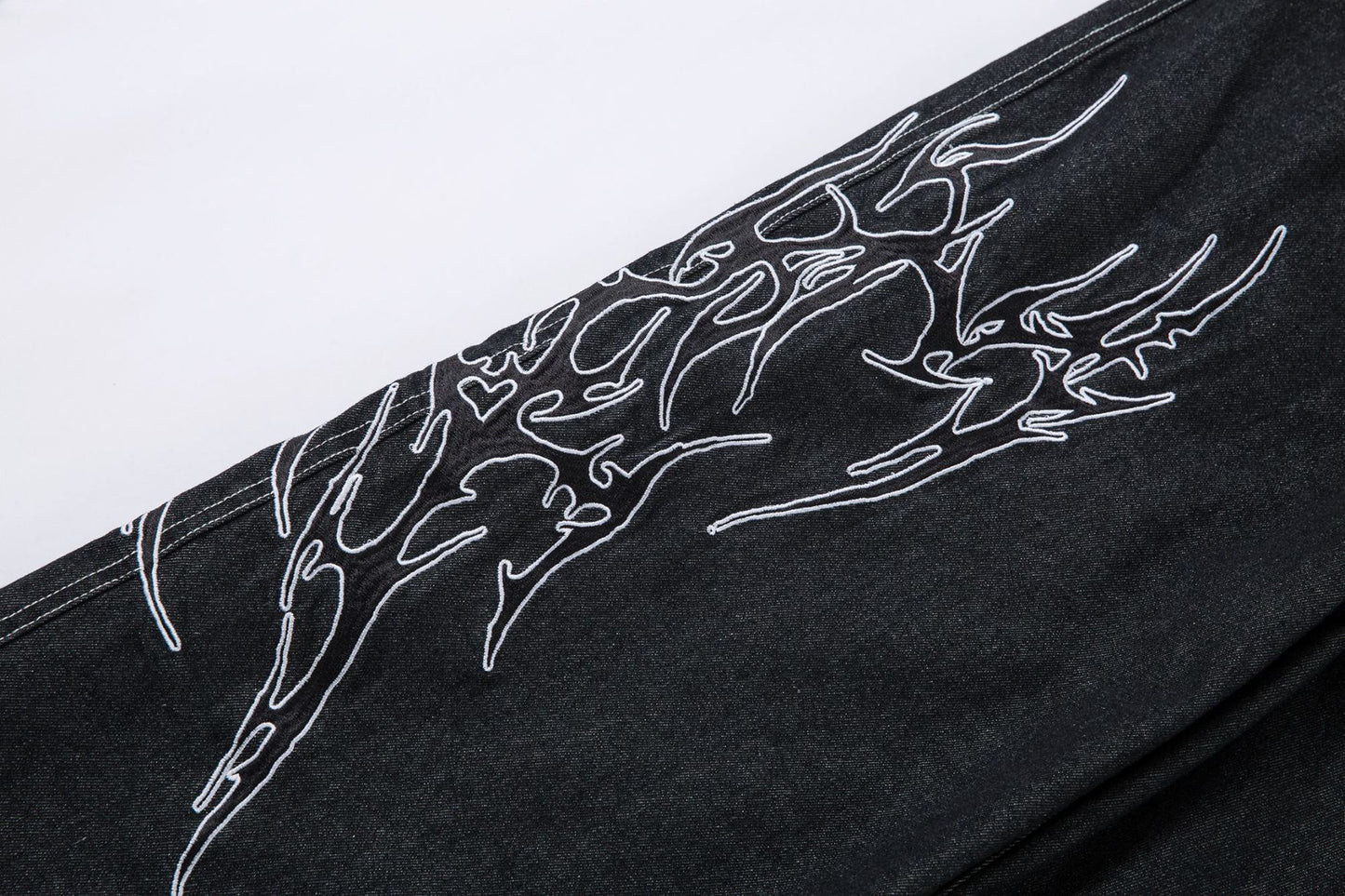 Retro Embroidered Loose Fit Denim Jeans